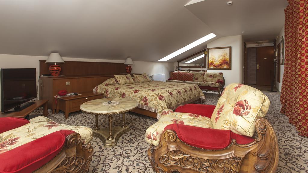 Pazaislis Park Hotel Kaunas Dış mekan fotoğraf