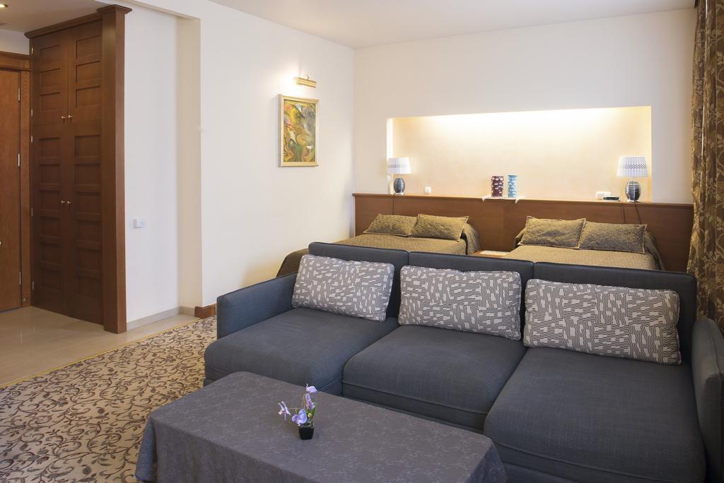Pazaislis Park Hotel Kaunas Dış mekan fotoğraf
