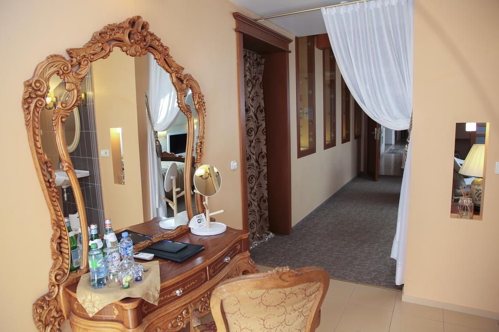 Pazaislis Park Hotel Kaunas Dış mekan fotoğraf