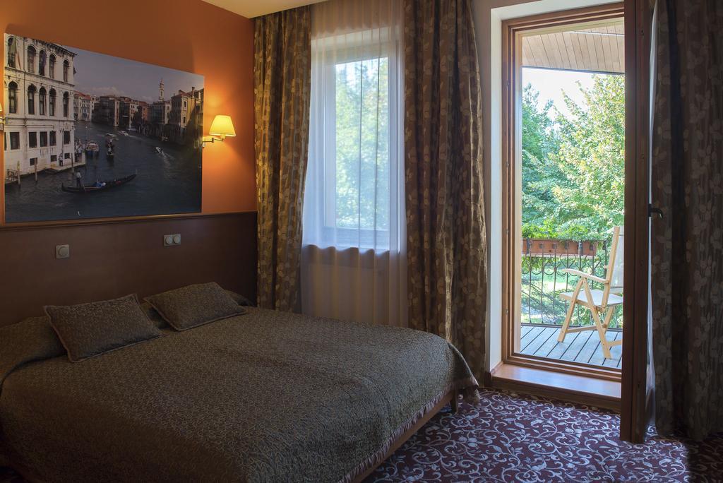 Pazaislis Park Hotel Kaunas Dış mekan fotoğraf